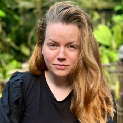 Julie W
